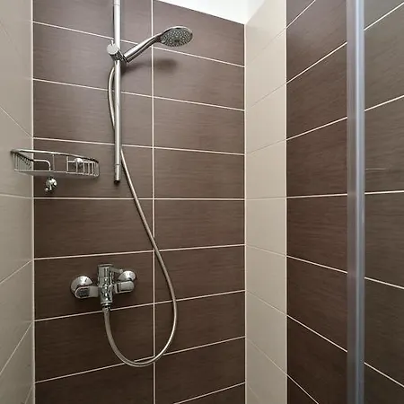 33 Apartamento