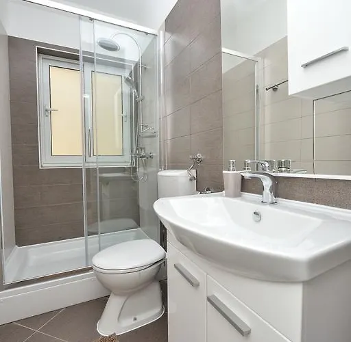 شقة 33 زادار